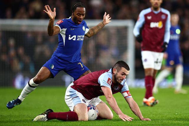 开云电竞-关于萨拉赫在切尔西比赛中出色防守，出色发挥引发热议！观众掌声雷动的信息