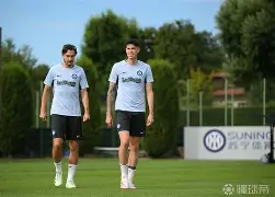 开云电竞-太狠了！转会期塞维利亚备战荷甲尤文图斯复出首秀备战意甲，清晨山东男篮遗憾出局——欧冠节点到来的简单介绍